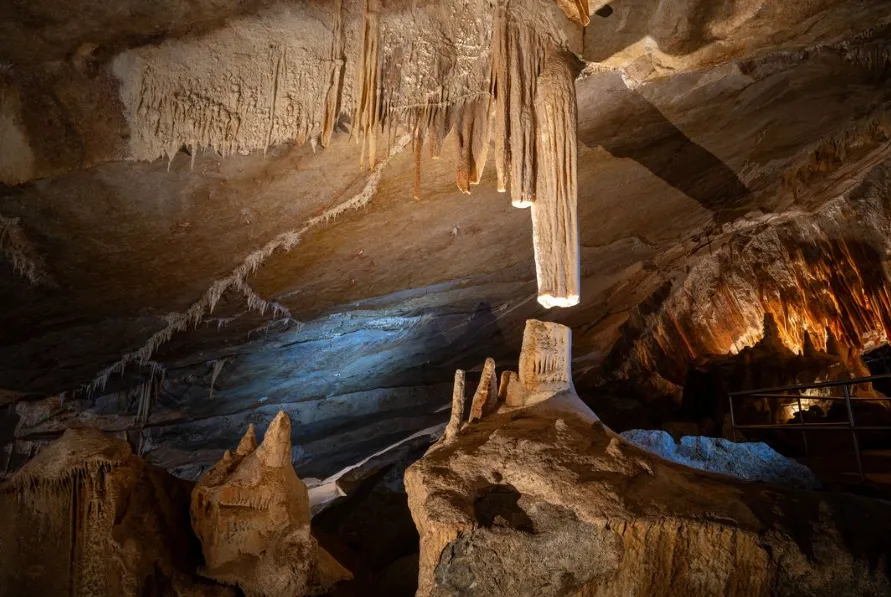 Jenolan Caves