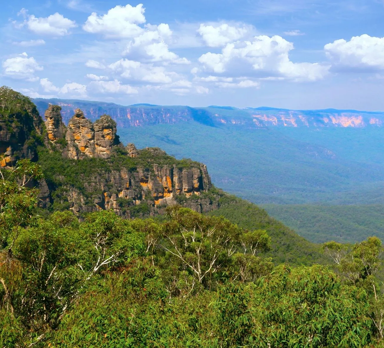 The Myth Behind a Blue Mountains Icon