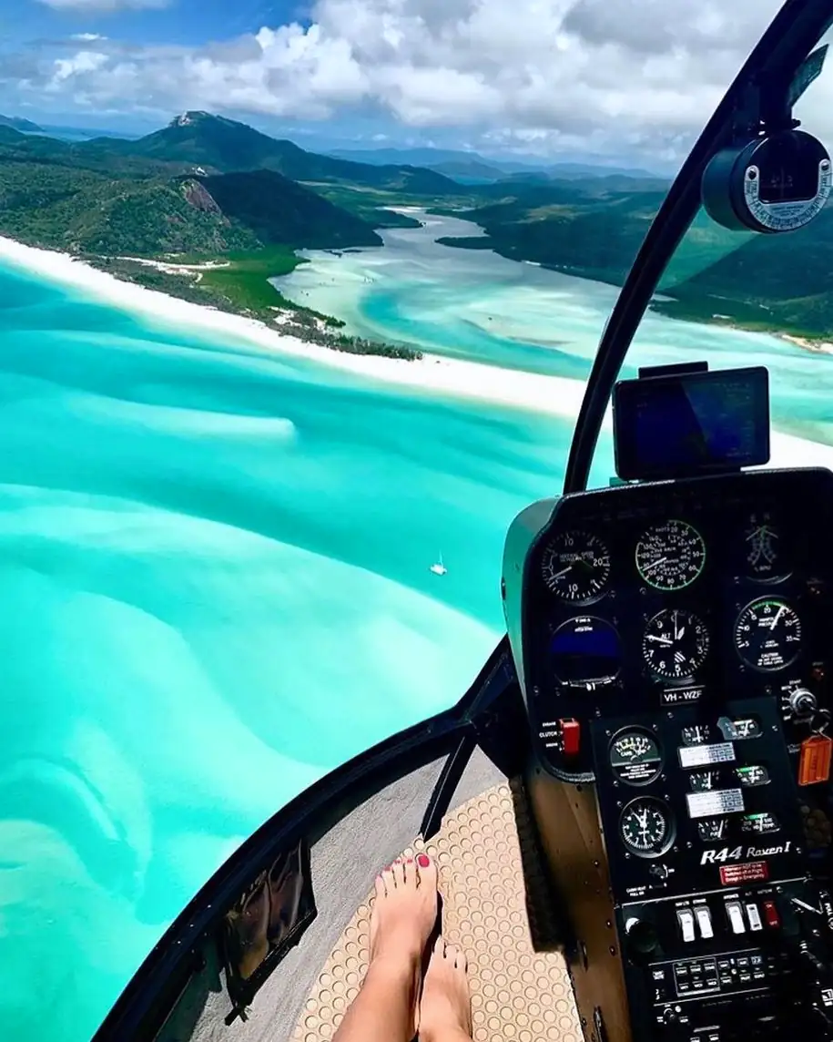 What Most People Get Wrong About Flying Over The Reef