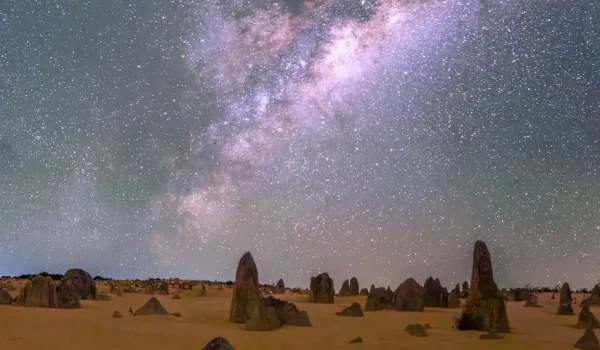 How To Photograph The Milky Way At The Pinnacles