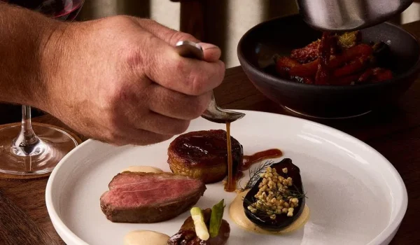 Megalong Restaurant – LOT 101